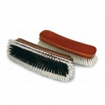 Brosse fibre synthtique pour vtement